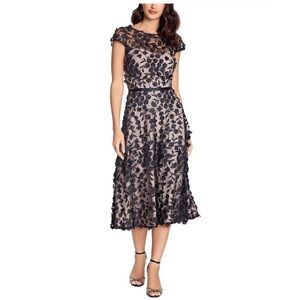 Escape Elegant Black Floral midi Women's Dress size 6